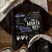 Resim Kadınlar için Rahat Yaka T-Shirt, Manta Ray ve Okyanus Hayatı Baskısı - Siyah, Kısa Kollu, Yazlık Üst, Rahat Giyim, Rahat Yazlık Üst | Manta Ray Tasarımı | Konforlu Uygunluk, Manta Ray Aksesuarları 