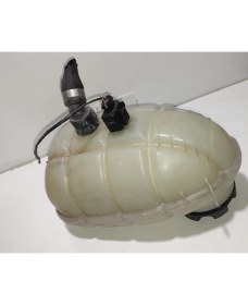 Resim OEM 1713760946802 F20 Yedek Su Deposu F22 F32 F36 F30 Yedek Su Deposu 