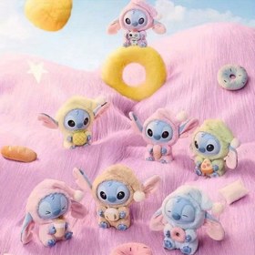 Resim Disney Stitch Kolye Gizem Kutusu - 7 Şaşırtıcı Figür ile Sevimli Mavi ve Yeşil Uzaylılar, Yıldız ve Donut Tasarımları, Koleksiyoncu Tatil Hediyesi için Fanlar, Güç Gerektirmez, Gizem Kutusu Oyuncak, Eğlenceli Karakter Tasarımı, Şirin Tasarım, Dayanıklı Plastik 