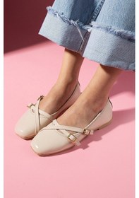 Resim Kadın Rugan Çapraz Biye Ve Toka Detaylı Babet - Krem - 39 Krem 