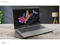Resim DELL LATİTUDE 5450 Ultra 7 165U 32 GB RAM-256 SSD 14" FHD 