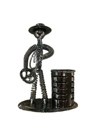 Resim Metal Cazcı Yaylı Metal Adam Kadın Kalemlik Ofis Biblo Aksesuar 