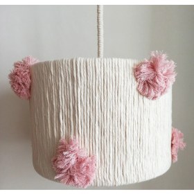 Resim Mediterian Ekru Makrome Sarkıt Avize, Pembe Ponpon ve Renkli Tasarım, Çocuk Odası Dekoru, 30x30 cm 