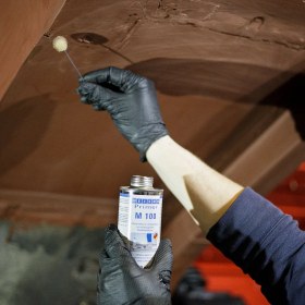 Resim Weicon Primer M 100 250 ml, renksiz, şeffaf 