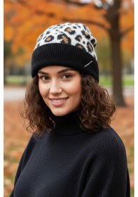 Resim Ritagarcia Premium Soft Leopar Bere Siyah Leopar 