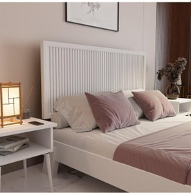 Resim Alaz Model Beyaz Renk Çam Ahşap Karyola Ve İki Komodin Set Dikey -298 150 x 200 CM 