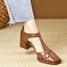 Resim Kadın Yaz Kare Burunlu Sandalet - Retro Kalın Taban T-Kemik Dokuma Kesim Tasarımı, Bej Sahte Kapak ile Altın Toka, Rahat Orta Taban Günlük ve Formal Olaylar için, Kalın Taban Sandalet, Formal Ayakkabı, Zarif Ayakkabı Tasarımı, Dayanıklı Ayakkabı 