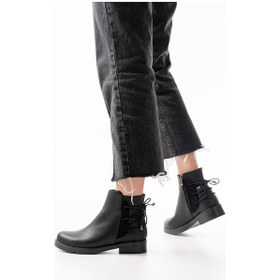 Resim 165-209 Siyah Arka Bağcık Aksesuarlı Fermuarlı Günlük Kadın Bot Beyaz 