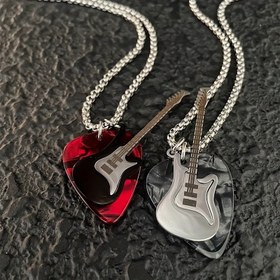 Resim 1 adet Hip Hop Tarzı Paslanmaz Çelik Gitar Picki Kolye, Basit Tasarım, Günlük Giyim Takıları Erkekler ve Kadınlar İçin, Müzik Sevgisi Hediyeleri 