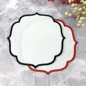 Resim Weare2 Kırmızı ve Siyah Renkli Nakışlı 2'li Kokteyl Peçetesi 