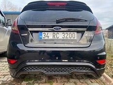 Resim Ford Fiesta St Style Petekli Plastik Difüzör 