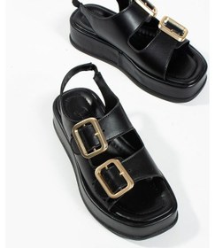 Resim Tokyo Dolgu Topuklu Çift Bantlı Toka Detaylı Kadın Sandalet Siyah 