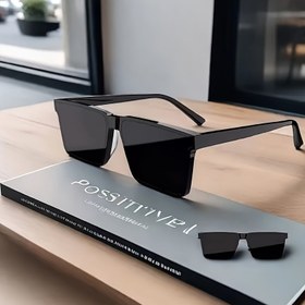 Resim Unisex TR Çerçeve Moda Gözlük - Siyah Dikdörtgen Hafif Tasarım, Metal Menteşeli, Dayanıklı Tam Kenarlı Stil, Partiler ve Sporlar İçin - Erkekler & Kadınlar için Modern Şık Hediye, Parti Gözlüğü, Zarif Gözlük Yapısı, Sağlam Gözlük Yapımı, Aksesuarlar, Yüksek Kaliteli Lensler, Modaya Duyarlı Alıcılar 