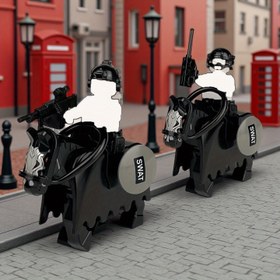 Resim 4 Adet Yaratıcı Polis Devriye Model Figürü Binicilik Aksesuarları 