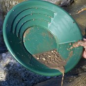Resim 1 adet Kalınlaştırılmış Elde Altın Çıkarma Tavası - Kum Yıkama ve Değerli Maden Geri Kazanımı için Dayanıklı Plastik El Tipi Arama Aracı, Açık Hava Mineral Avı için Kolay Kullanımı, Arama Ekipmanı, Dayanıklı Tutma Kolu Tasarımı 