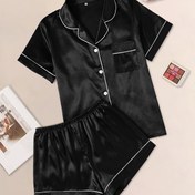 Resim Erkek Siyah Saten Pijama Seti Kısa Kollu ve Şortlu - Yetişkinler için Rahat, Konforlu Uyku Giyimi, Polyester Karışımı, Tüm Mevsim Kullanımı, Rahat Giyim|Modern Rahat Giyim|Polyester Karışımı 