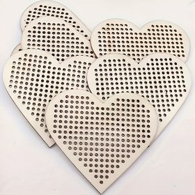 Resim 10 adet, kalp şeklinde ahşap haç dikişi kolye - ahşap el sanatları, DIY el yapımı ve nakış dekorasyonu için kullanılır, çeşitli festivaller için uygun, kalp şeklinde ev dekorasyonu 