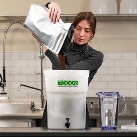 Resim Toddy CMLTCM Commercial Model Cold Brew Soğuk Kahve Demleme Makinesi 