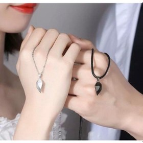 Resim Sevgili Kolyesi Mıknatıslı Çift Kalp Arkadaşlık Kolyesi Beyaz - Siyah 