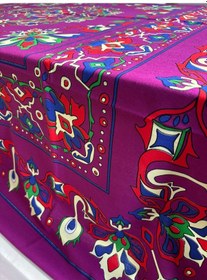 Resim Kolay Temizlenebilir Renkli Cıvıl Cıvıl Desenli Masa Örtüsü 170x170 Cm Fuşya 