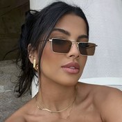 Resim 1 adet Retro Metal Kare Üniseks Moda Gözlük Küçük Çerçeve Vintage Tarzı Şık Gözlük Günlük Aksesuarlar 