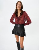 Resim Şifon Transparan Gömlek Balon Kollu V Yaka Fırfırlı 