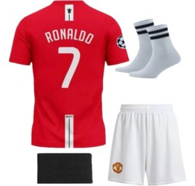 Resim Cristiano Ronaldo Mabchester.unıted Moscow 2008 Kırmızı Çocuk Forması 4lü Set Çorap+Biliklik Hediye 