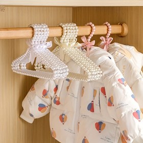 Resim 5 Adet Şık Pastel Pembe Askı - Mini Kıyafet ve Evcil Hayvan Askısı, Sağlam Metal Yapı, Tasarruflu Düzenleyici (5'li Set), Butik Aksesuarları için Dayanıklı Tasarım, Butik Sahipleri İçin Dekoratif Askılar 
