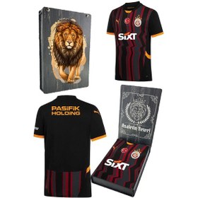 Resim Galatasaray 2024/25 Alternatif Siyah Forma Aslan Baskılı Hediyelik Ahşap Kutulu Siyah - Gri 