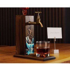 Resim Bk Gift Kişiye Özel Kabartma İsimli Tarihli Landscape Tasarımlı Musluklu Ceviz Ahşap Şarap Standı-5, Viski Çeşmesi, Babaya Hediye, İçecek Dispenseri B 