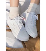 Resim Puma Kadın Günlük Ayakkabı 38014702 Beyaz Puma Skye Clean 
