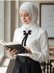 Resim Siyah Kadife Kadın Fiyonk Broş. Parlayan Rhinestone Detaylı Fiyonk Broş .boyun Kravat 