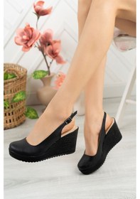 Resim EPAAVM - Dolgu Topuk Arkası Açık Siyah Cilt Kadın Ayakkabı - ... 