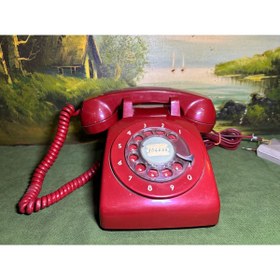 Resim tayfuntufan antika koleksiyon Kırmızı renk antika çevirmeli telefon 