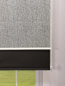 Resim Olympos Serisi Kırçıl Desenli Çift Mekanizmalı Beyaz Tül Siyah Stor Perde Siyah 