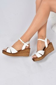 Resim Fox Shoes Kadın Beyaz Dolgu Topuklu Ayakkabı K674192109 