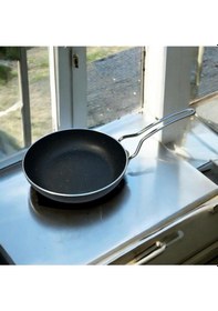 Resim Tuna House Granit Kapaksız Tava 32 Cm Siyah 