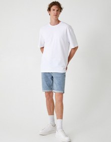 Resim Koton Slim Fit Kot Şort Bermuda Cep Detaylı Pamuklu Açık İndigo 4sam40059ıd Açık İndigo 