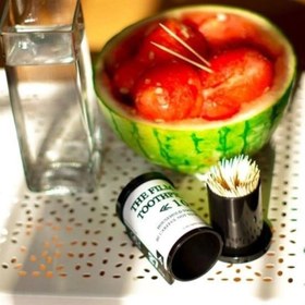 Resim Dörtgen Fotoğraf Filmi Şeklinde Kürdanlık Kürdan Tutucu Kutu 