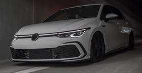 Resim Volkswagen Golf 8 Uyumlu Ledli Panjur 