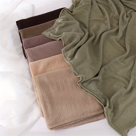 Resim Minimalist Düz Renk Tesettür Klasik İnce Nefes Yumuşak Pileli Bandana Rahat Açık Buruşuk Elastik Eşarp 