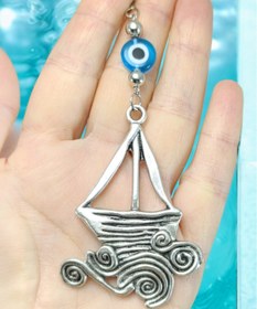 Resim biuti Metal Yelkenli Araba Dikiz Ayna Süsü, El Yapımı Cam Turkuaz Nazar Boncuğu Yeni Araba Hediyesi 