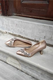 Resim LA CALZATURE Ten Saten 7cm Şampanya Topuk Yıldız Aksesuarlı Stiletto Kadın Ayakkabı 