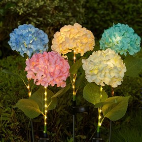 Resim Güneş Enerjili LED Hortensia Bahçe Lambaları - Hava Koşullarına Dayanıklı, Şarj Edilebilir Kumaş Lambalar, Bahçe Dekoru İçin Çoklu Aydınlatma Modları ile, Bahçeler, Parklar ve Verandalar İçin Mükemmel, Bahçe Aydınlatması | Dekoratif Aydınlatma | Aydınlatılmış Çiçekler, Bahçe Aydınlatması için Dış Mekan Lambaları 