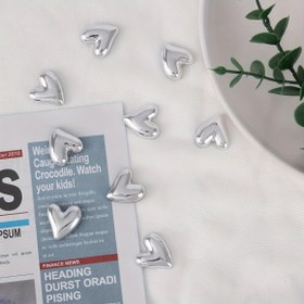 Resim 9 adet Gümüş Kalp Şeklinde Buzdolabı Mıknatısları Seti - Ev Dekorasyonu için Elektrokaplama Karikatür Komik Dekoratif Buzdolabı Mıknatısları, Ofis, Mutfak Araçları, Aşk itirafı hediyesi için mükemmel 