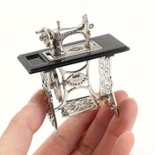 Resim Çekici Vintage Gümüş Dikiş Makinesi Heykeli, Oyuncak Ev Aksesuarı - Ofis Masası ve Ev Dekoru için Metal Koleksiyon 