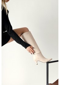 Resim Milika Ekru Sivri Burunlu Kısa Topuklu Çekme Çizme 001 