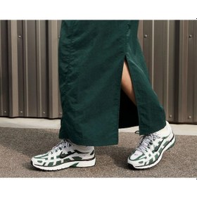 Resim Nike P-6000 Sportswear Fabric And Synthetic Details Kadın Spor Ayakkabı-hf5388-100 Beyaz Yesıl Beyaz - Yeşil 