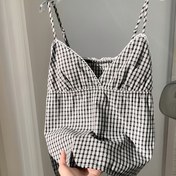 Resim Kadınların Şık Siyah ve Beyaz Gingham V-Yaka Kolsuz Üstü - Seksi Spagetti Askılı, Bağcıklı Tasarım, Yaz İçin Rahat Giyim|Kontrollü Desenli Üst|Volan Detaylı 