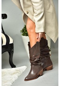 Resim Fox Shoes R280080509 Kahverengi Alçak Topuklu Büzgülü Kadın Çizme Kahverengi 